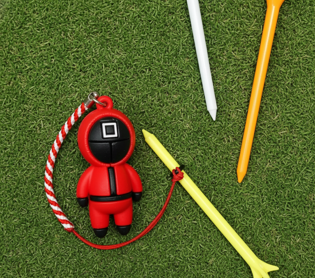 Little Caddy Tee Hangar